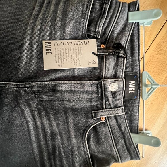 ✨NWT PAIGE Flaunt Straight Jeans in Accent - 86% OFF ✨ - Picture 5 of 13